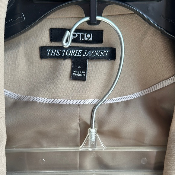Apartment 9 Tan Blazer size 4 with matching skirt size 6 - Picture 3 of 8